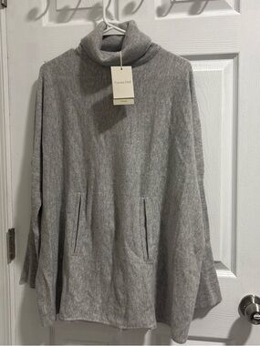 Garnet Hill Light Gray Cashmere-Blend Turtleneck Pullover